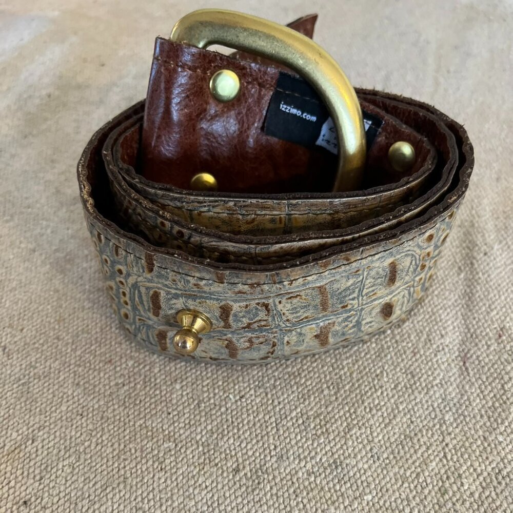 Izzimo Woman's Croc Embossed Leather  Mob Wife Solid Brass Belt Buckle